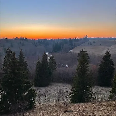 Taka Viesu māja