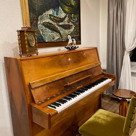 Taka Viesu māja
